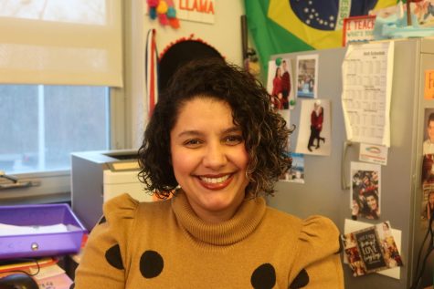 Amanda Faria is a Spanish teacher at UHSSE. She teaches Spanish 1.