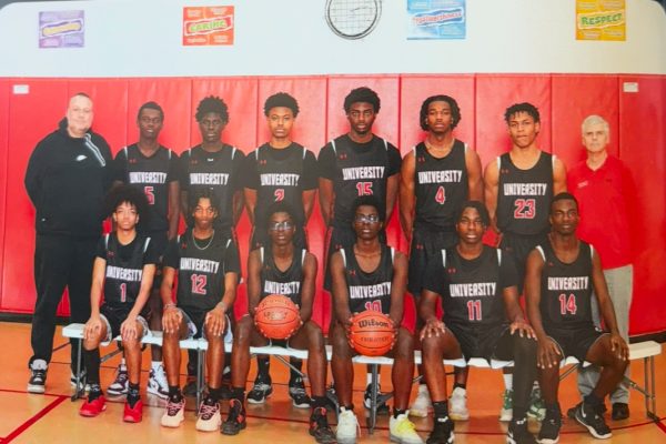 Last year's Boys Basketball Team pictured in the UHSSE gymnasium. 