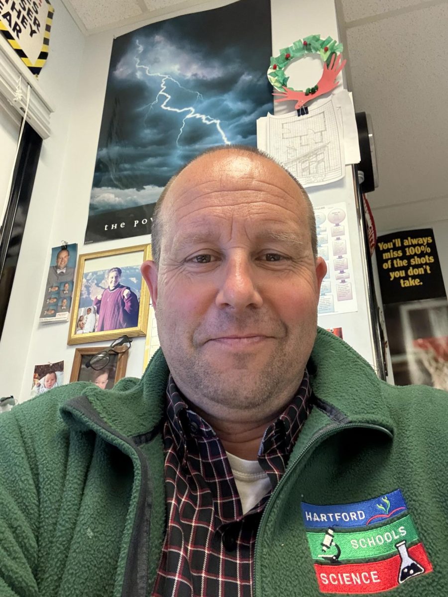 Physics and architecture teacher has put in over 20 years at UHSSE. 